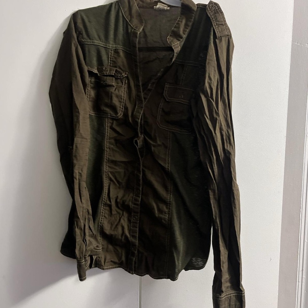 Long sleeve khaki shirt